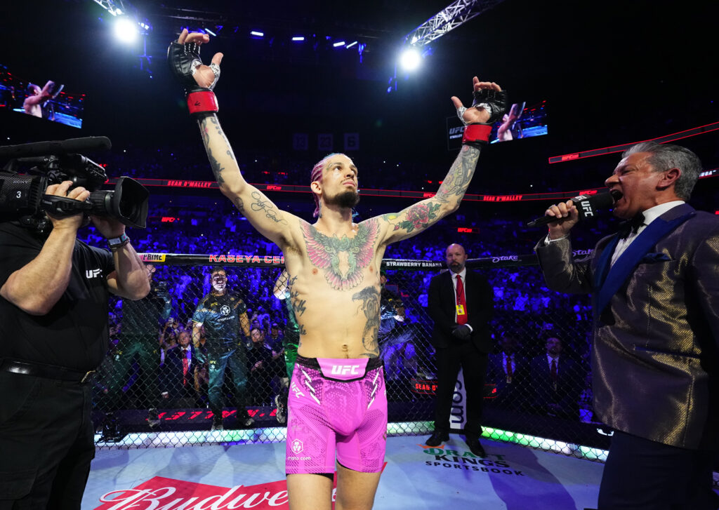 Sean O'Malley é o atual campeão peso-galo do UFC