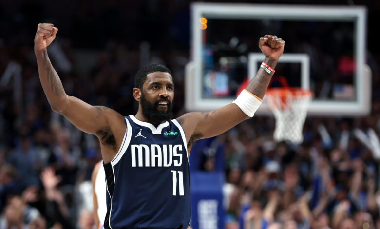 Kyrie Irving em jogo pelo Dallas Mavs