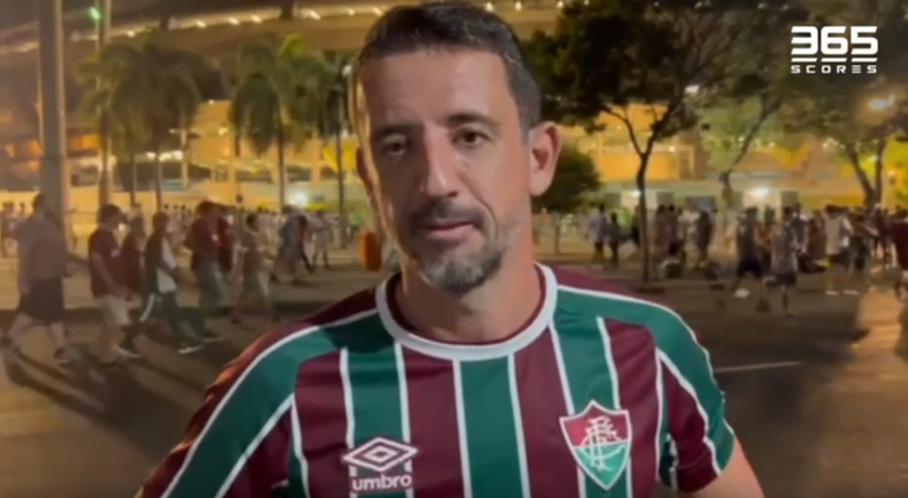 Torcedores do Fluminense defendem Diniz: "Protesto foi exagerado"