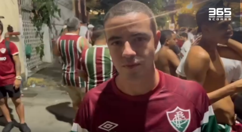 Torcedores do Fluminense defendem Diniz: "Protesto foi exagerado"