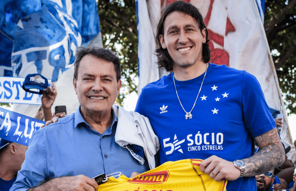 Cássio foi apresentado pelo Cruzeiro