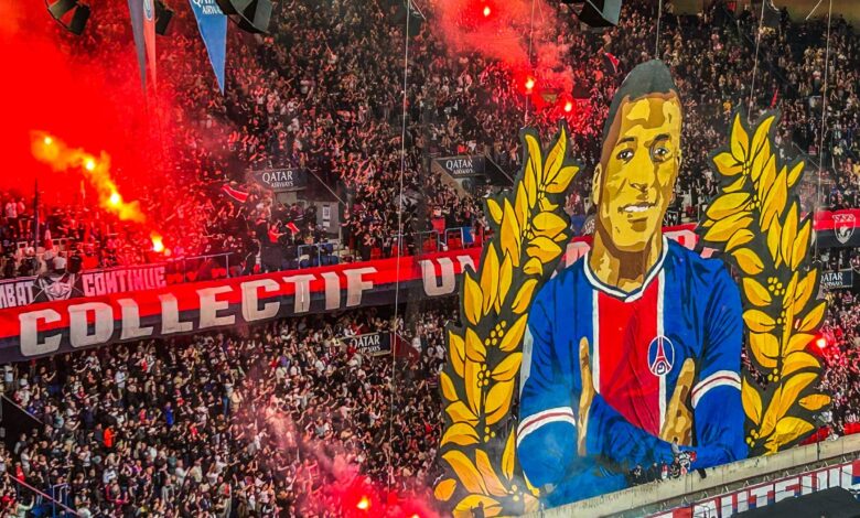 Torcida do PSG homenageia Mbappé em seu último jogo no Parque dos Príncipes