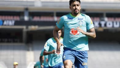 Lucas Paquetá em treino do Brasil