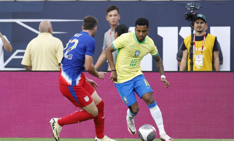 Rodrygo em jogo do Brasil contra os EUA