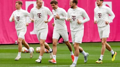 Kimmich, De Lig, Muller, Kane e Gortetzka no treino do Bayern