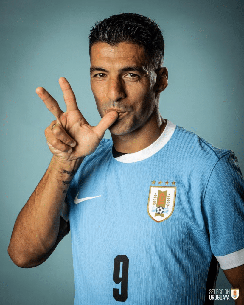 Luis Suárez será o camisa 9 do Uruguai na Copa América