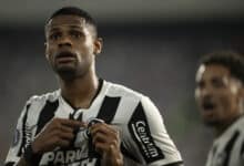 Júnior Santos pelo Botafogo