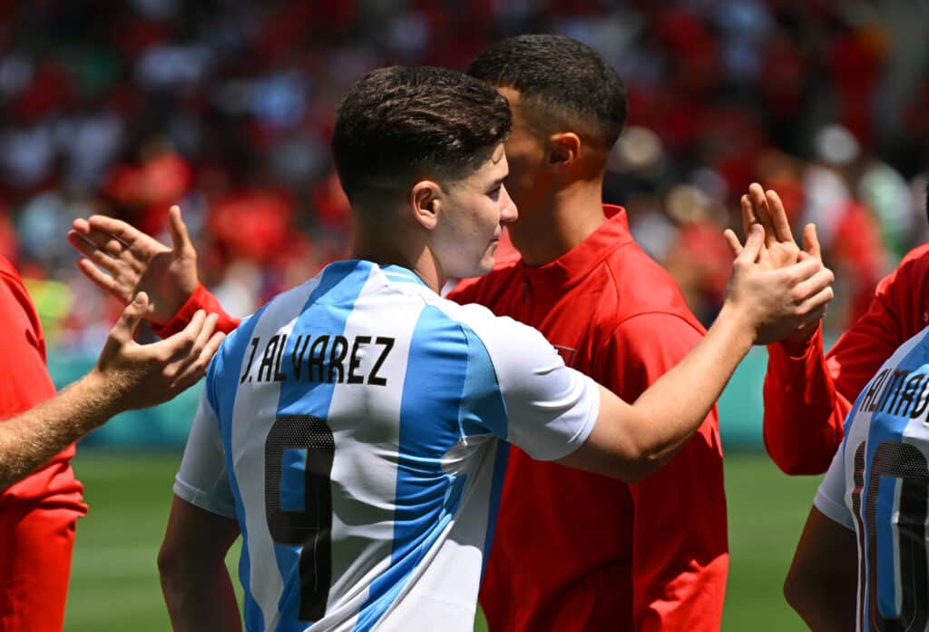 Julian Alvarez no futebol da Argentina