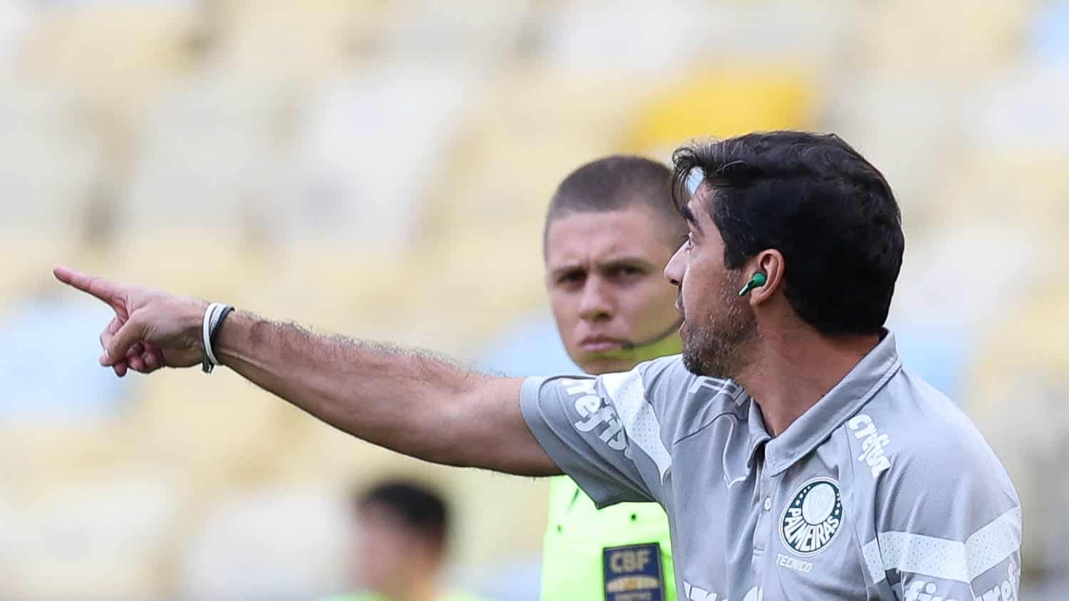 Abel Ferreira pelo Palmeiras contra o Flamengo