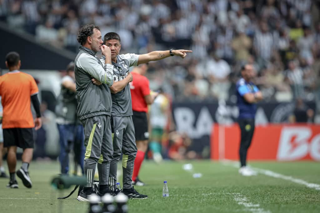 Gabriel Milito pelo Atlético-MG