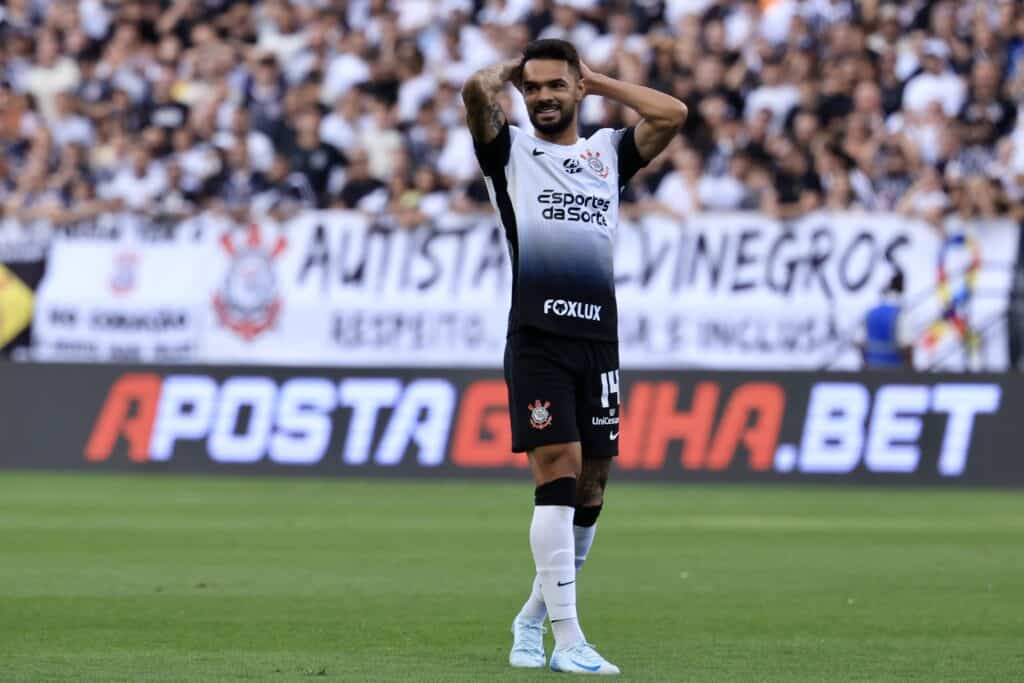 Presidente do Cuiabá dispara contra o Corinthians: "Está dando um golpe no futebol brasileiro”