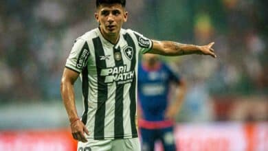 Thiago Almada pelo Botafogo