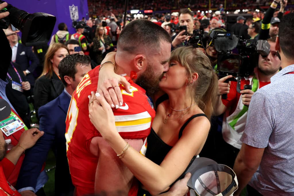 Traivs Kelce e Taylor Swift