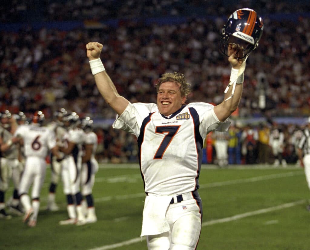 John Elway no título do Broncos do Super Bowl