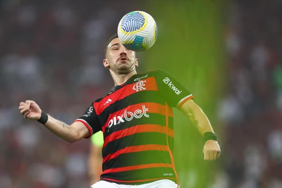 Léo Ortiz pelo Flamengo