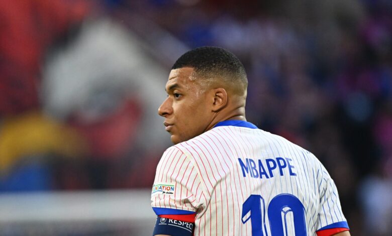 Mbappé em jogo pela frança/selecao francesa