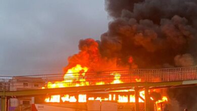 Ônibus da torcida do Cruzeiro incendiado pela do Palmeiras