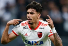 Lucas Paquetá comemorando gol pelo Flamengo