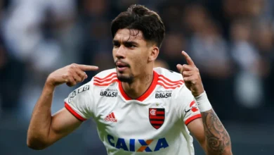 Lucas Paquetá comemorando gol pelo Flamengo