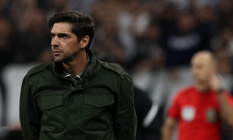 Abel Ferreira em jogo do Palmeiras