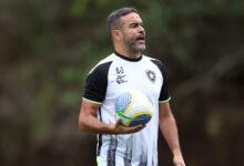 Artur Jorge em treino do Botafogo