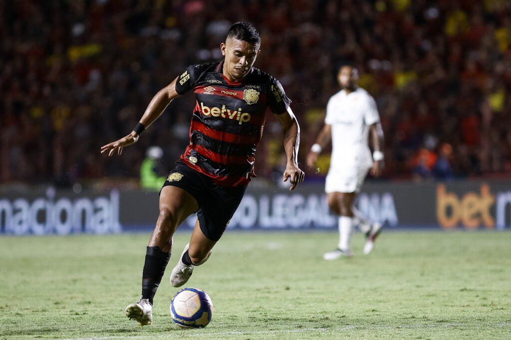 Exclusivo 365Scores: Igor Cariús explica loucura na última rodada da Série B e revela que atuou no sacrifício no jogo do acesso do Sport