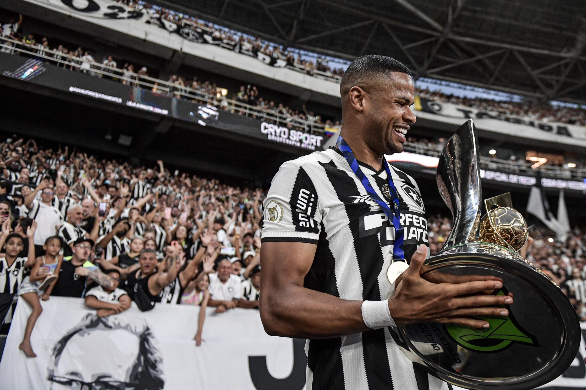 Júnior Santos do Botafogo na mira do Atlético-MG