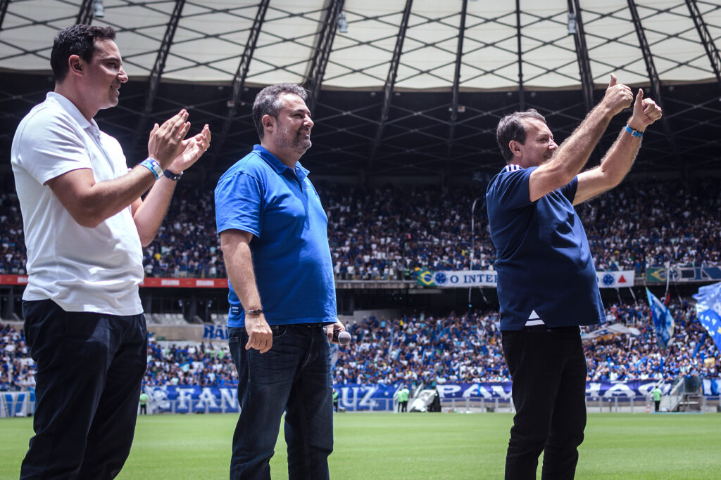 Contratações do Cruzeiro: confira quem fica, quem chega e quem sai para 2025